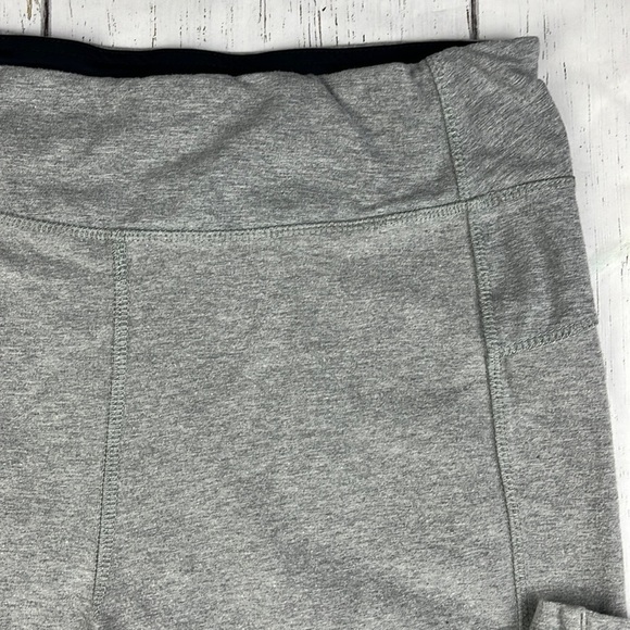 Soft Surroundings Grey Pull On Cutout Ankle Legging Pants Size M - Picture 4 of 9
